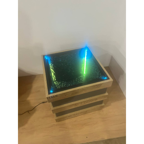 Журнальний стіл “Везувій” з LED-підсвічуванням (54×54×51, Дуб сонома/Антрацит) Від мережі